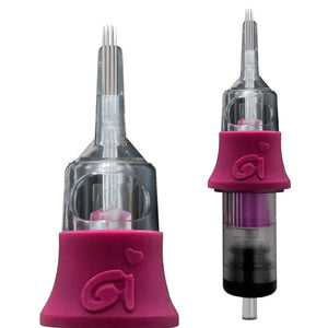 OMG PMU 7 curved magnum needle cartridge with 0.25mm polished long taper pins shown front and side view.