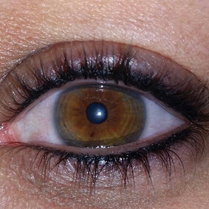 Healed PMU eyeliner on natural lashes created with Black Magic pigment by Girlz Ink.