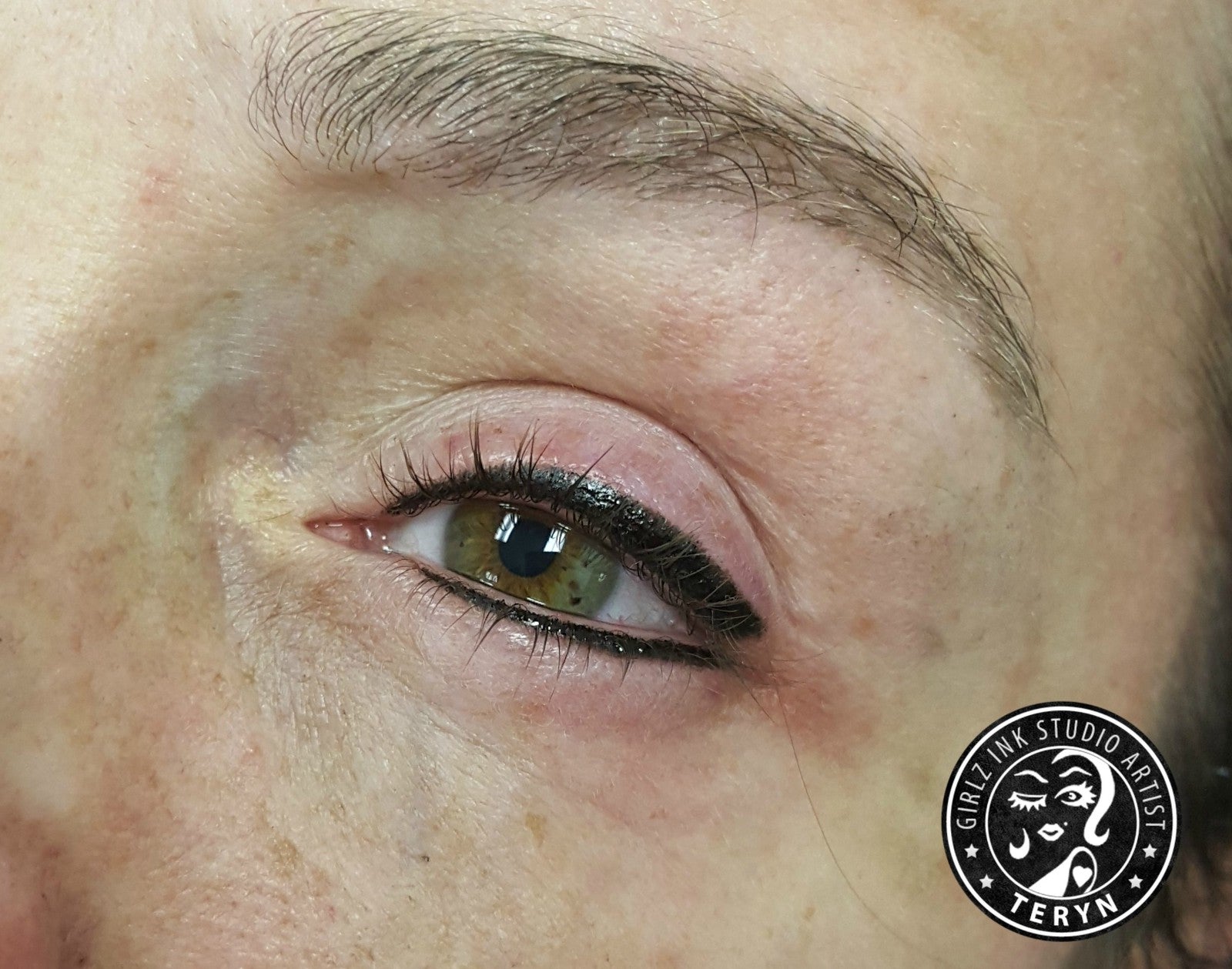 Freshly applied permanent eyeliner using Li Pigments Black Diamond from the Aqua Line by Teryn Darling of Girlz Ink, showing rich color saturation and precise lash line definition.