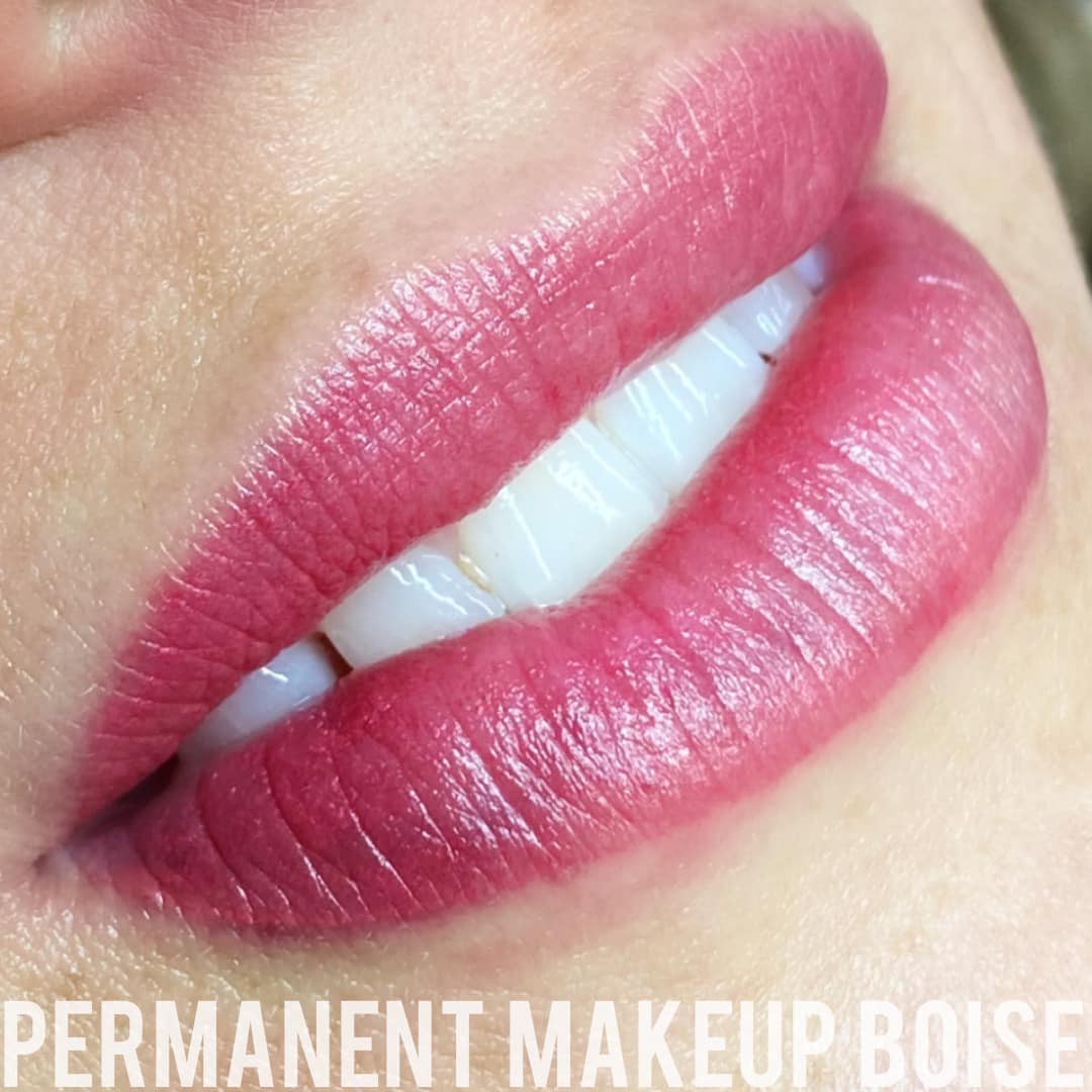Bright pink lip color created with a mix of Hawaiian Punch and Pink Blossom by Tara Thomason